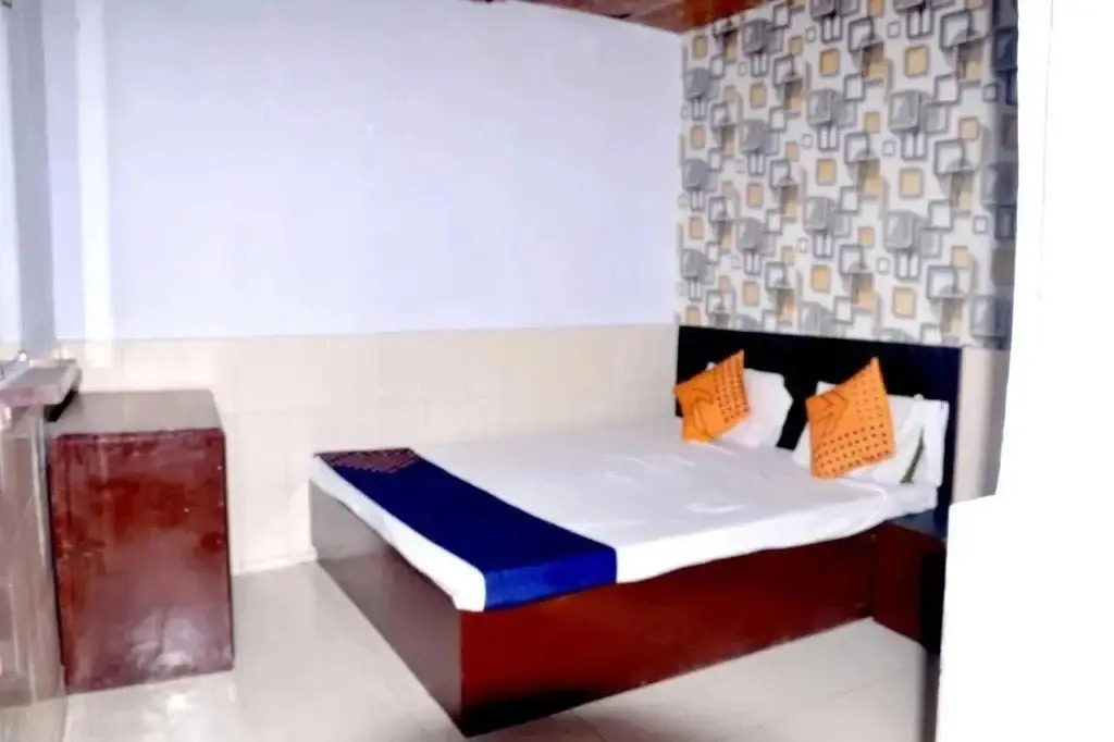 Гвалиор: Hotel Cb Palace by OYO Rooms