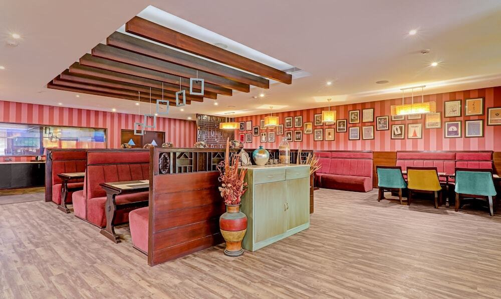 Лакхнау: Edesia by Treebo