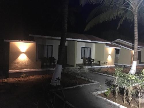 Киим: Kapil's Beach Resort