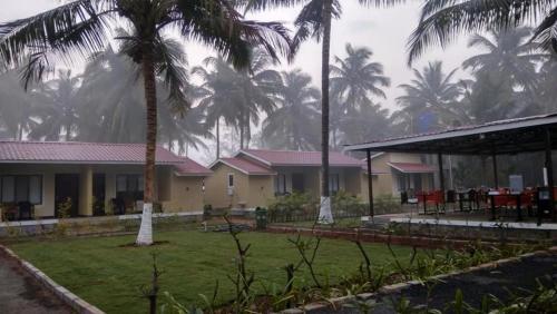 Киим: Kapil's Beach Resort
