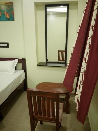 Понмуди: Alankar Lodge