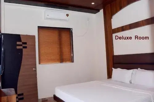 Нерал: Joy Hotel And Banquet Hall