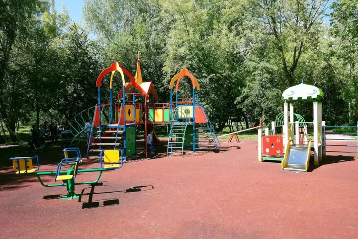 Москва: HanoiMoscow Apart