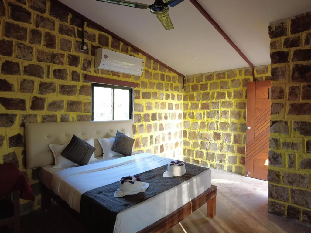 Бхамдели: Tadoba Safari Stay Nature's Sprout