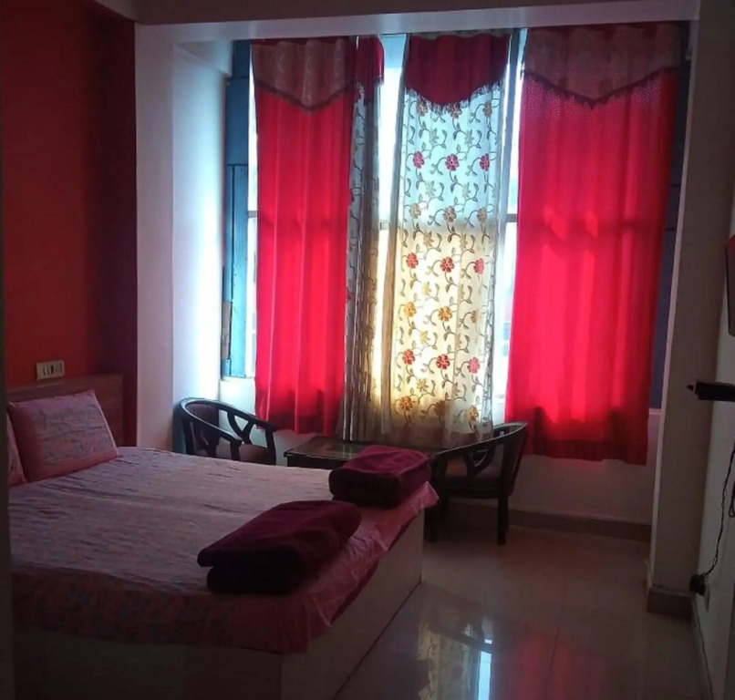 Солан: Hotel Pratiksha