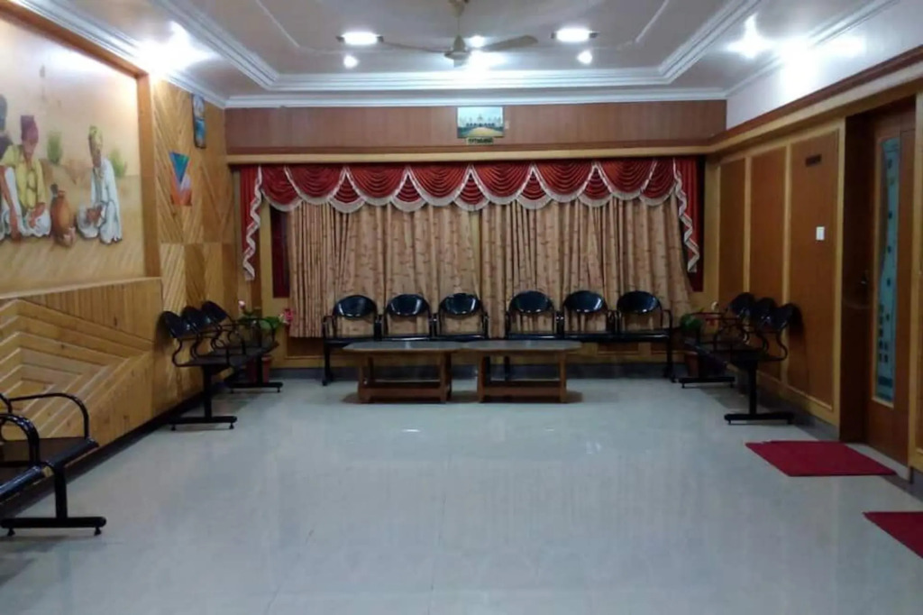 Devaragudda: Shiva Shakti Palace