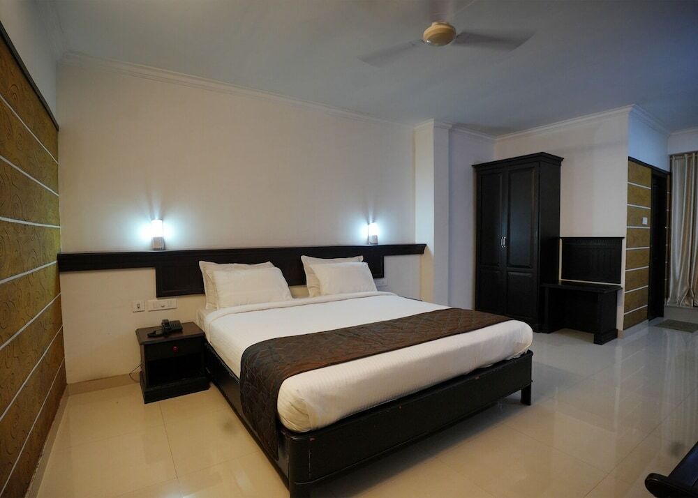 Куруппумтара: Hotel Maharani