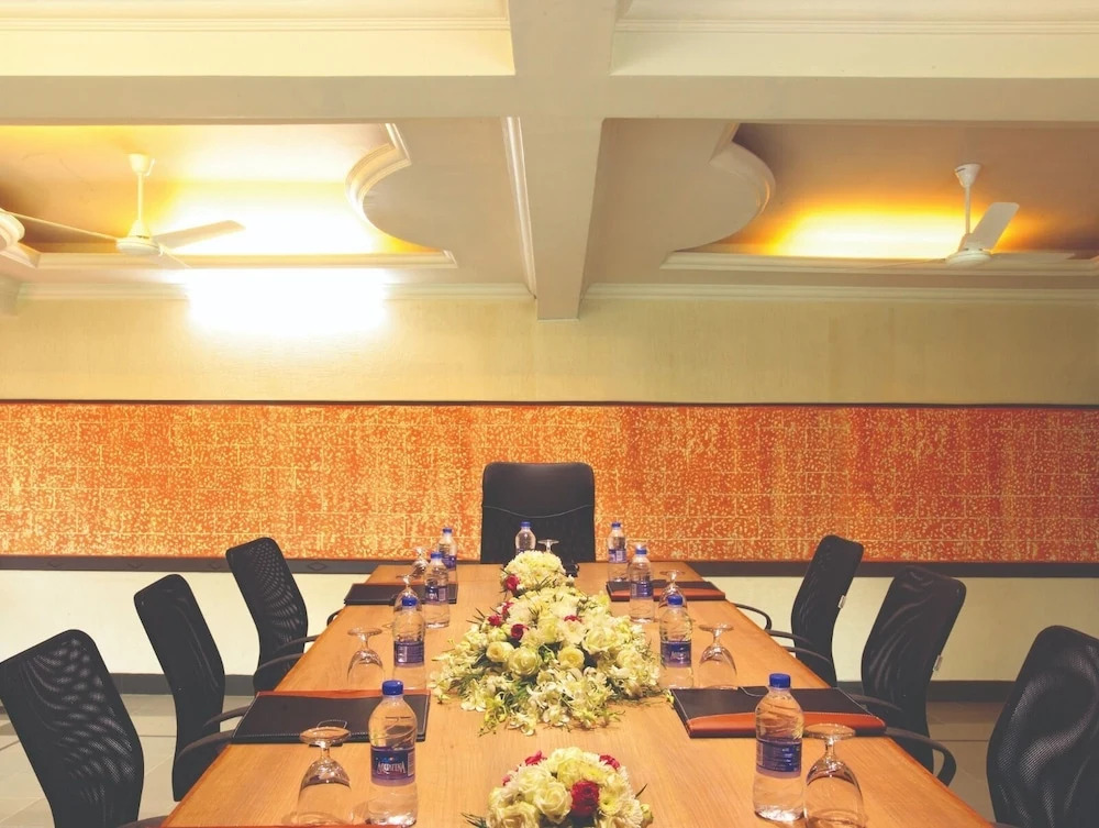 Куруппумтара: Hotel Maharani