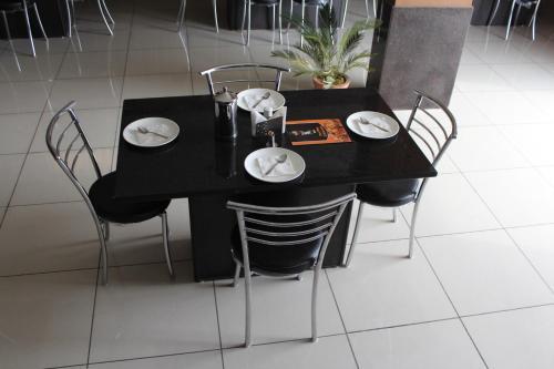 Хому: Hotel Para Place