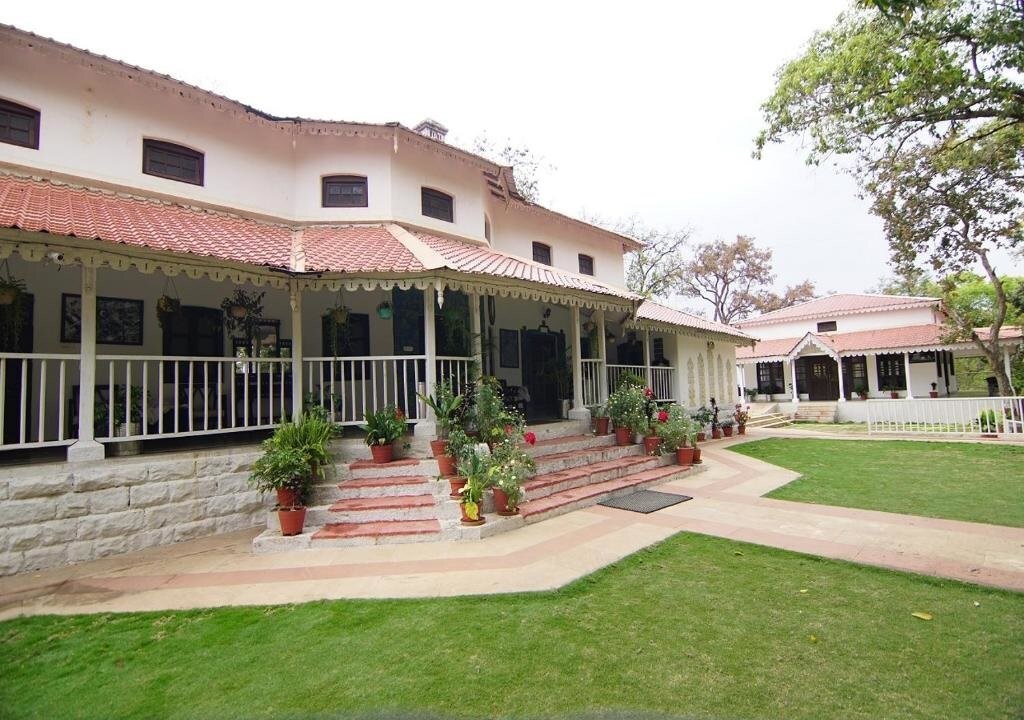 Пачмарай: MPT Devdaru Bungalow, Pachmarhi