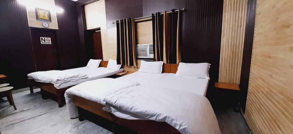 Дехрадун: Gokul guest house
