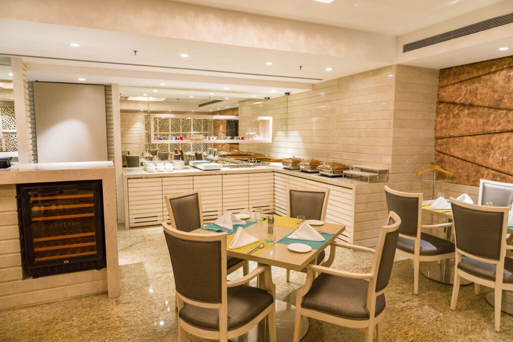 Мумбаи: Niranta Airport Transit Hotel & Lounge T2 Intl Departures