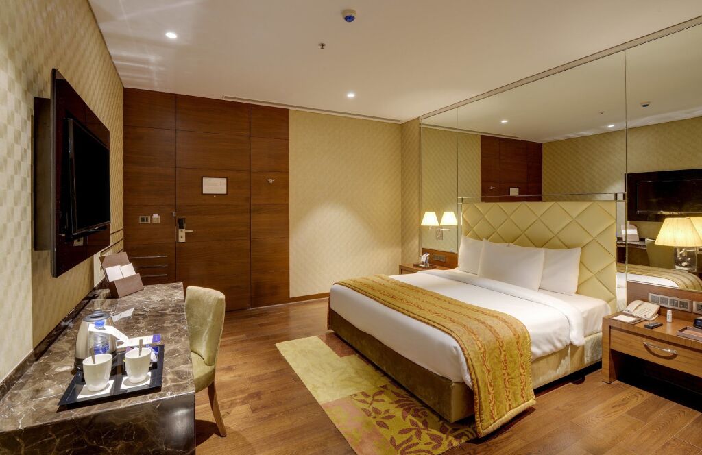 Мумбаи: Niranta Airport Transit Hotel & Lounge T2 Intl Departures