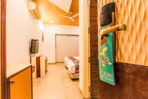 Гуруграм: FabHotel Lakshmi Residency