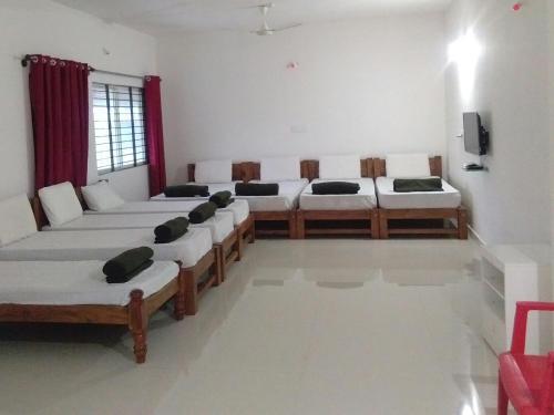 Шиккамагалуру: Bougainvillea Homestay