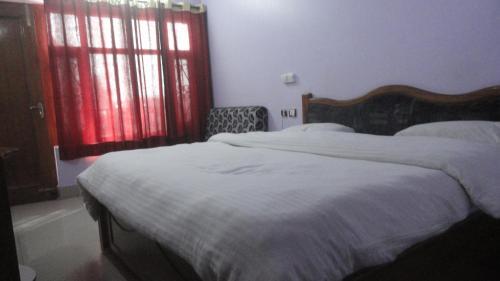 Массури: Hotel Rudisun Tara