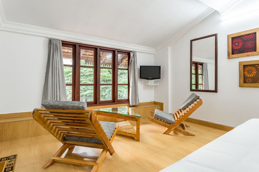 Коччи: Four Seasons Hotel