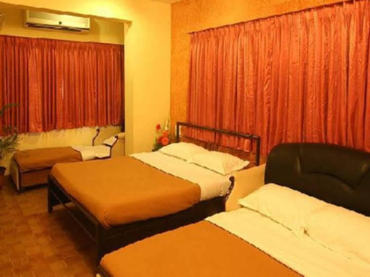 Ширди: Hotel Neeta Annex