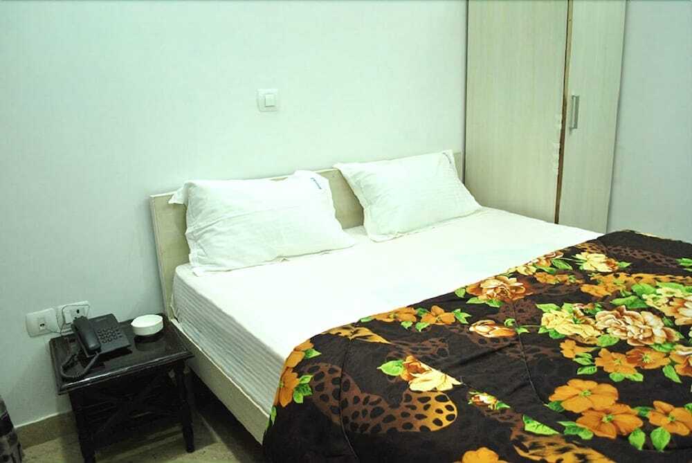 Нью-Дели: BIR Home Stay
