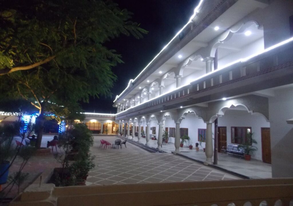 Сагар: Hotel Royal Palace - Sagar