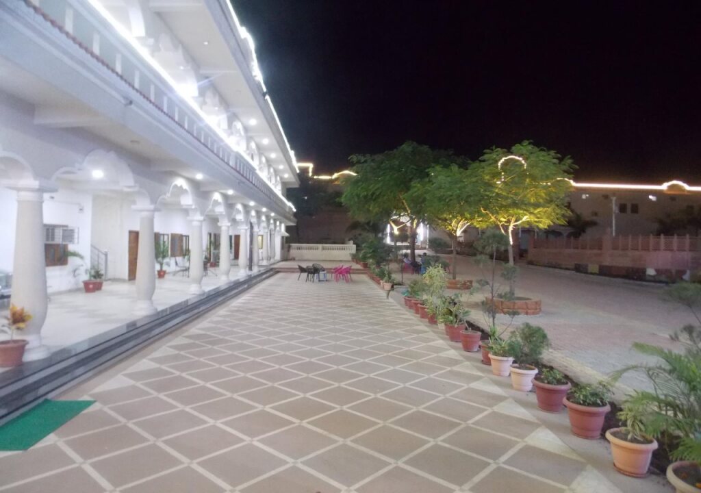 Сагар: Hotel Royal Palace - Sagar