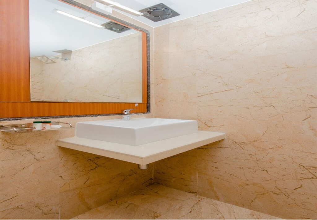 Мумбаи: Hotel Aromas by OYO Rooms
