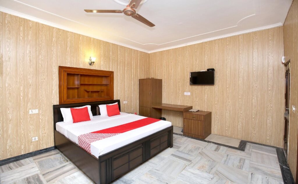Чандигарх: Cheema Holiday Home