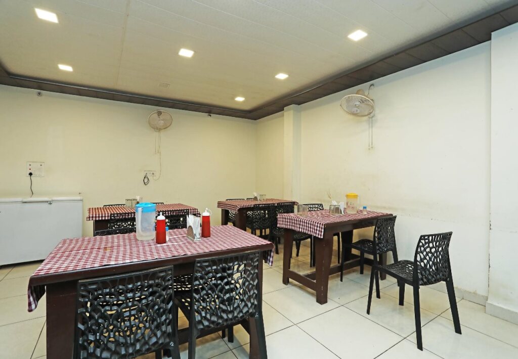 Ришикеш: Hotel Ananta Inn By OYO Rooms