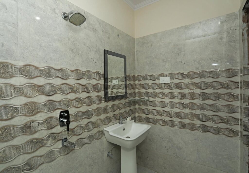 Ришикеш: Hotel Ananta Inn By OYO Rooms