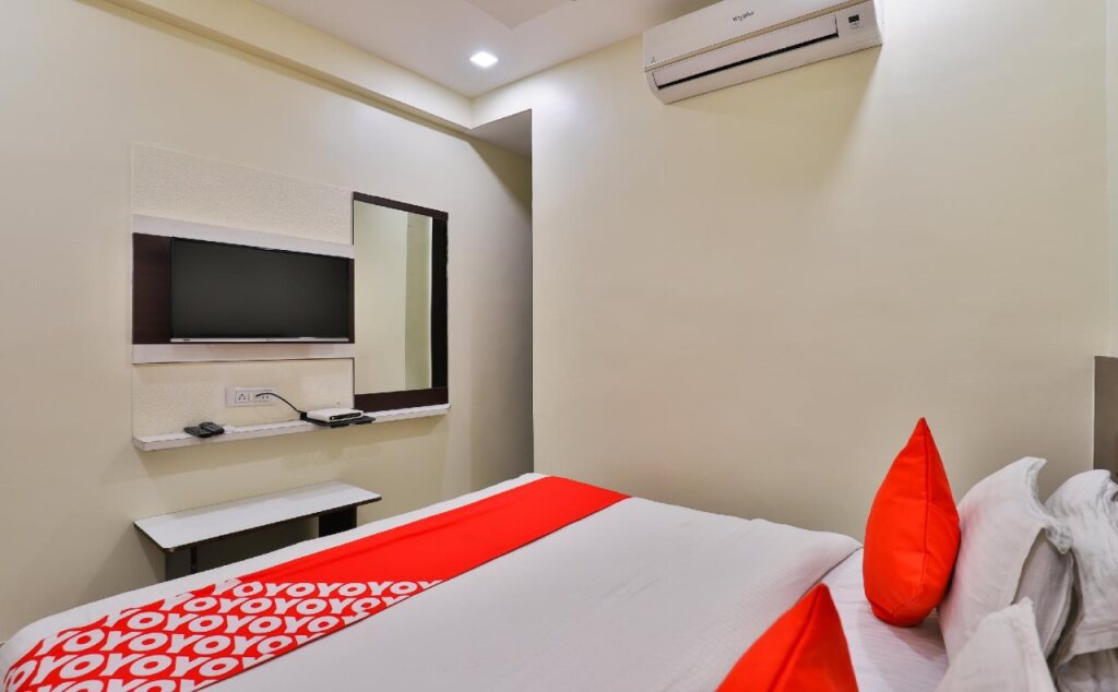 Ахмедабад: Hotel Kushboo By OYO Rooms