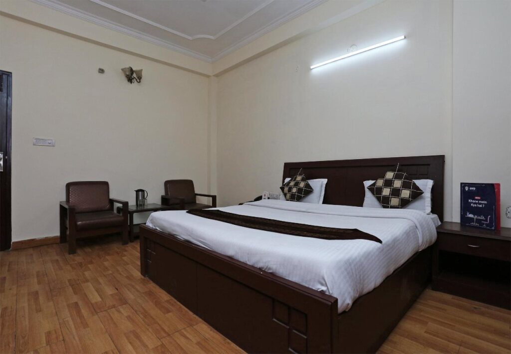 Массури: Hotel Glenroy by OYO Rooms