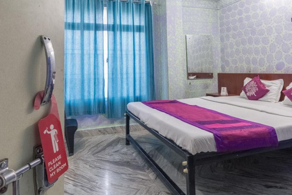 Гувахати: Om Regency By OYO Rooms