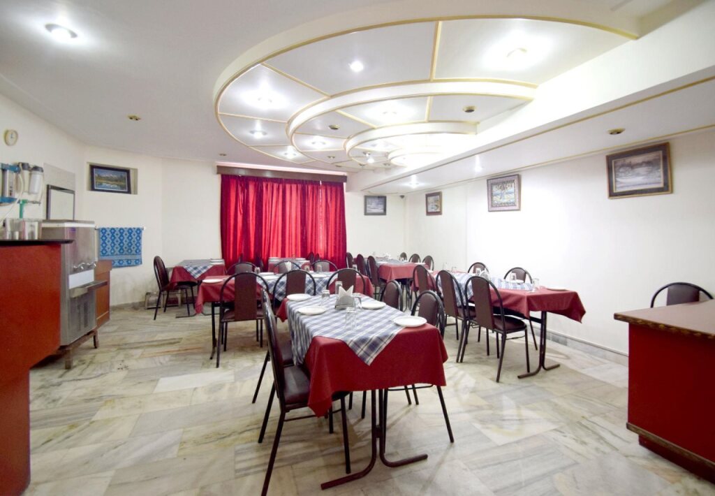 Катра: Atul Regency By OYO Rooms