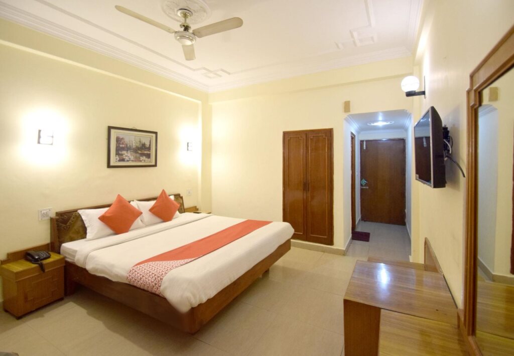 Катра: Atul Regency By OYO Rooms