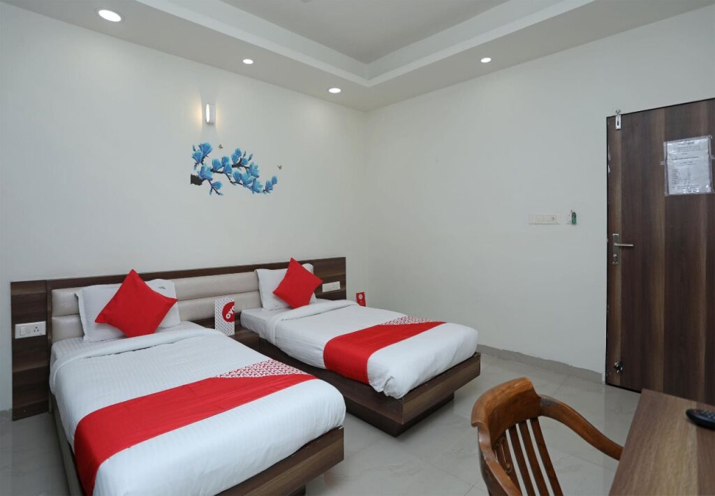 Бхопал: Shree Vatika Smart Rooms