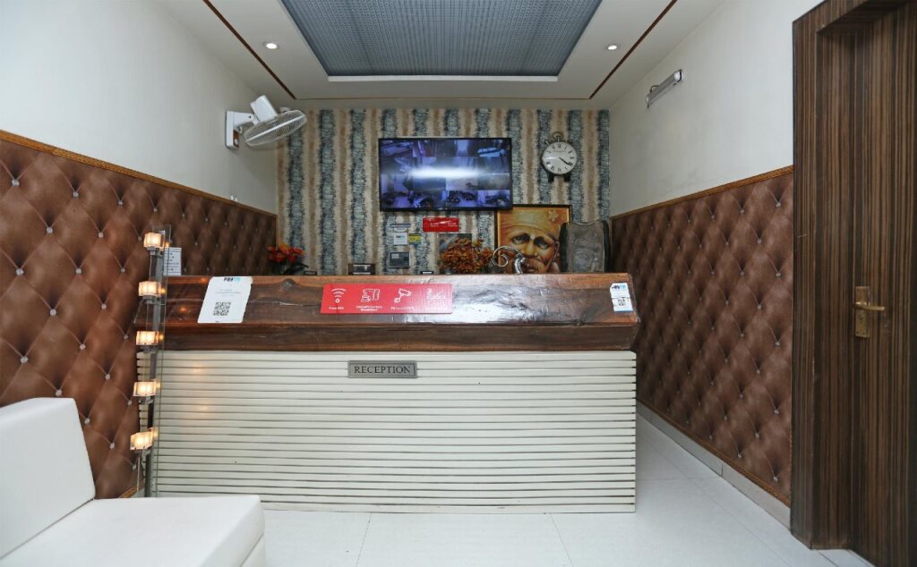 Бхопал: Hotel Sandal Wood
