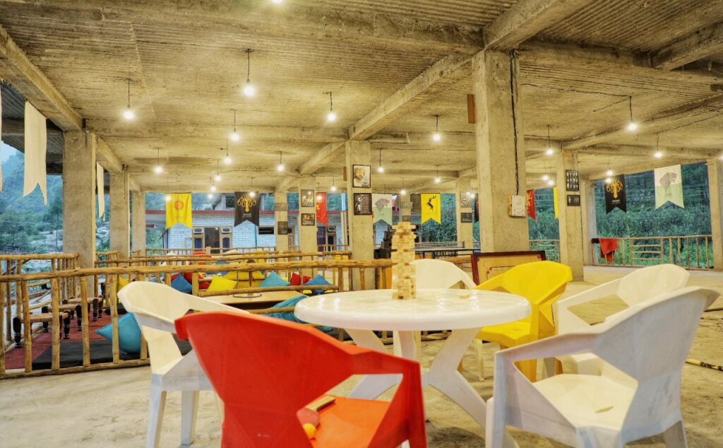 Касоль: Whoopers Hostel