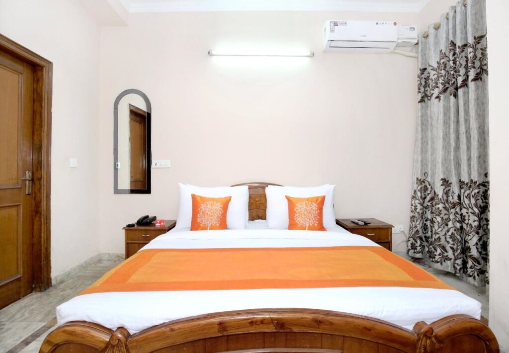 Hotel Kings Residency by OYO Rooms — фото 4