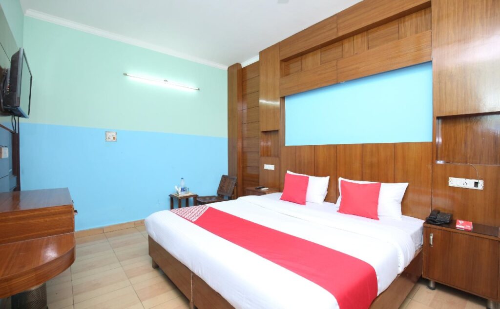 Мохали: OYO 5906 Hotel Skyfox