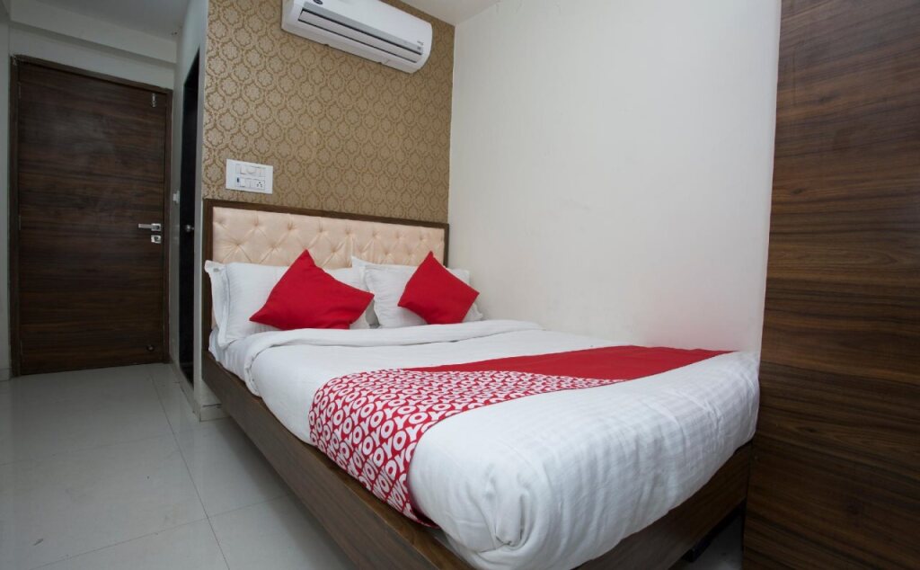 Мумбаи: Hotel Blh By OYO Rooms