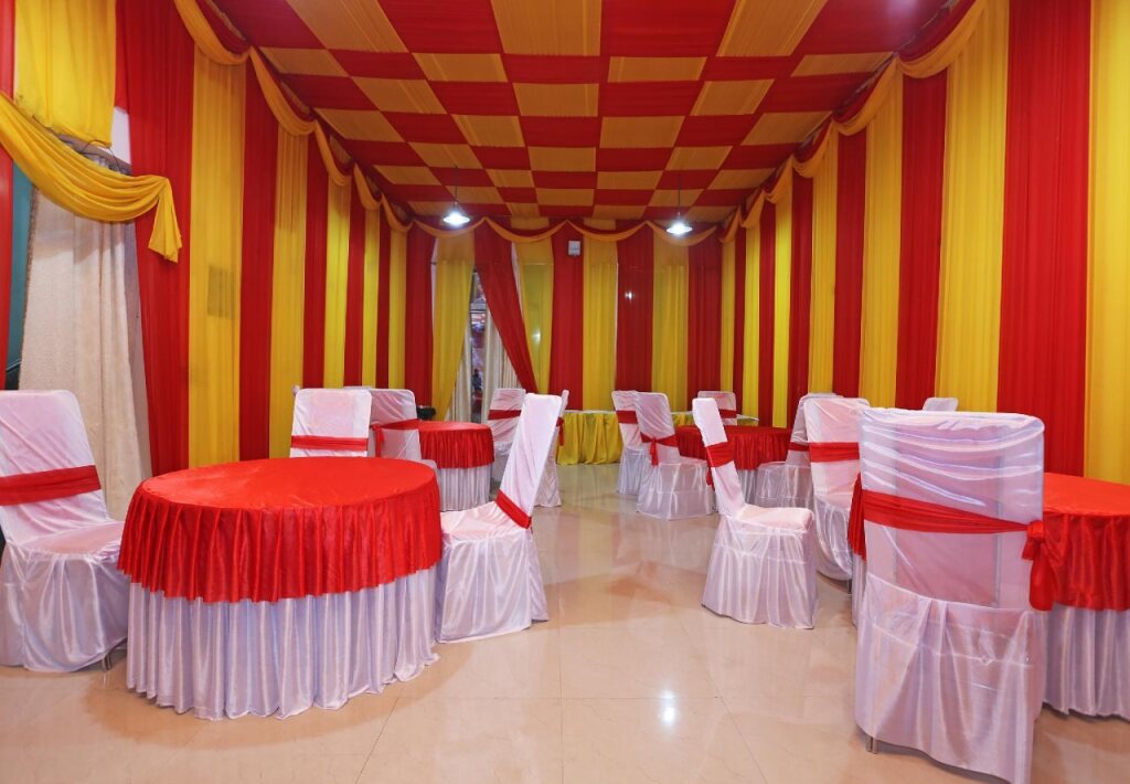 Алипур: Hotel Sudhir by OYO Rooms