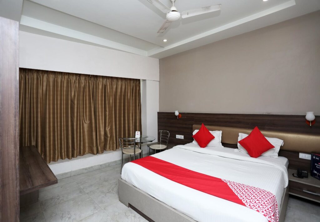 Лакхнау: Hotel RP Grand Titanium by OYO Rooms