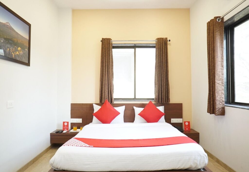 Лонавала: Hotel Montana NX