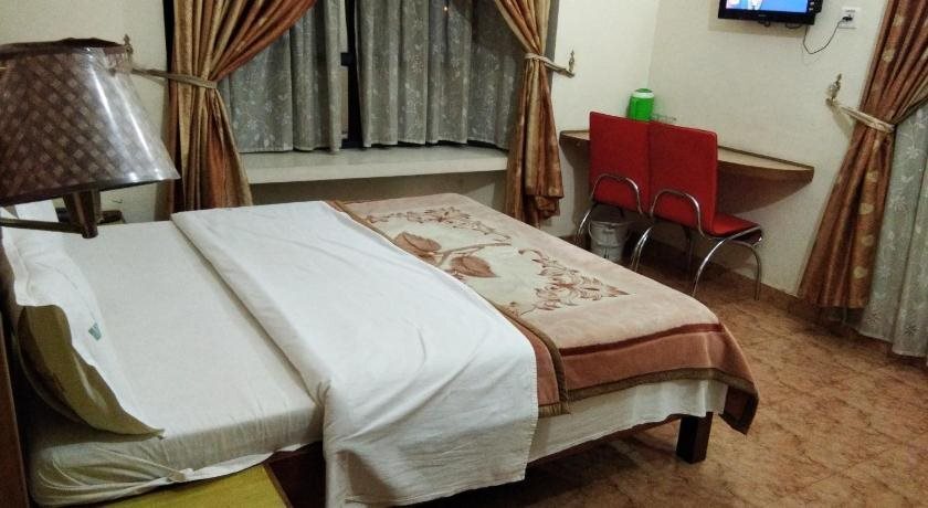 Бандипур: Hotel GGT Grand