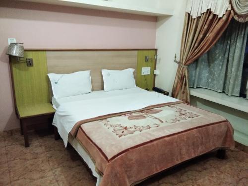 Бандипур: Hotel GGT Grand