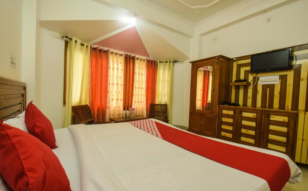 Казаули: Omkara Homestay