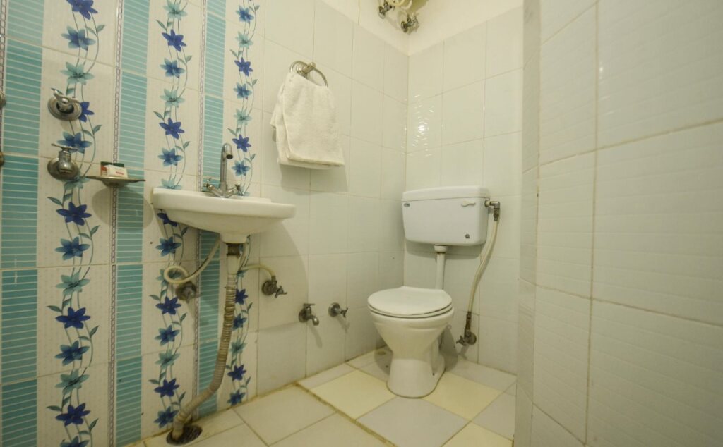Казаули: Omkara Homestay