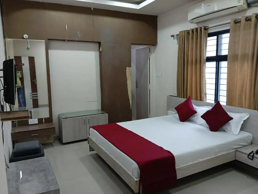 Индаур: Tirupati Palace Hotel