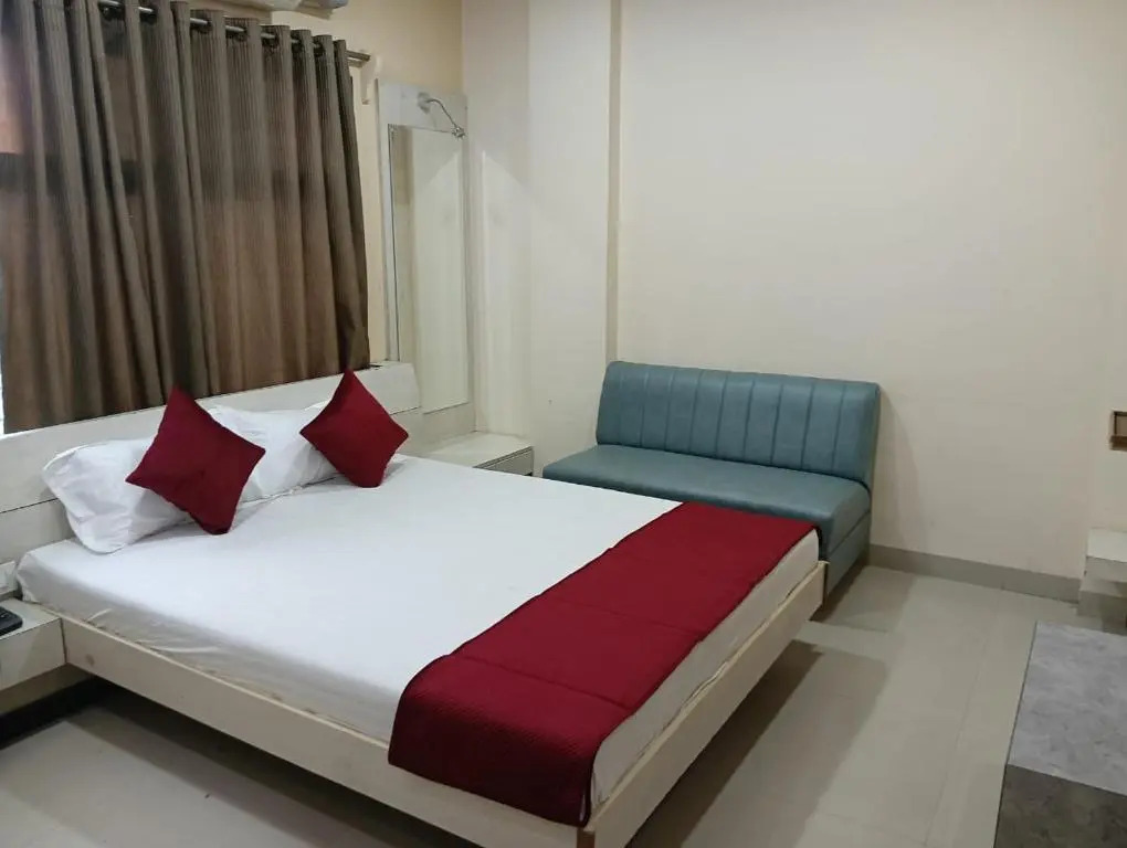 Индаур: Tirupati Palace Hotel