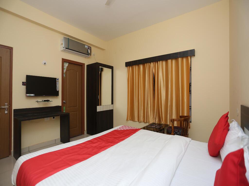 Бхубанешвар: OYO Flagship 27030 Hotel Blue Bell